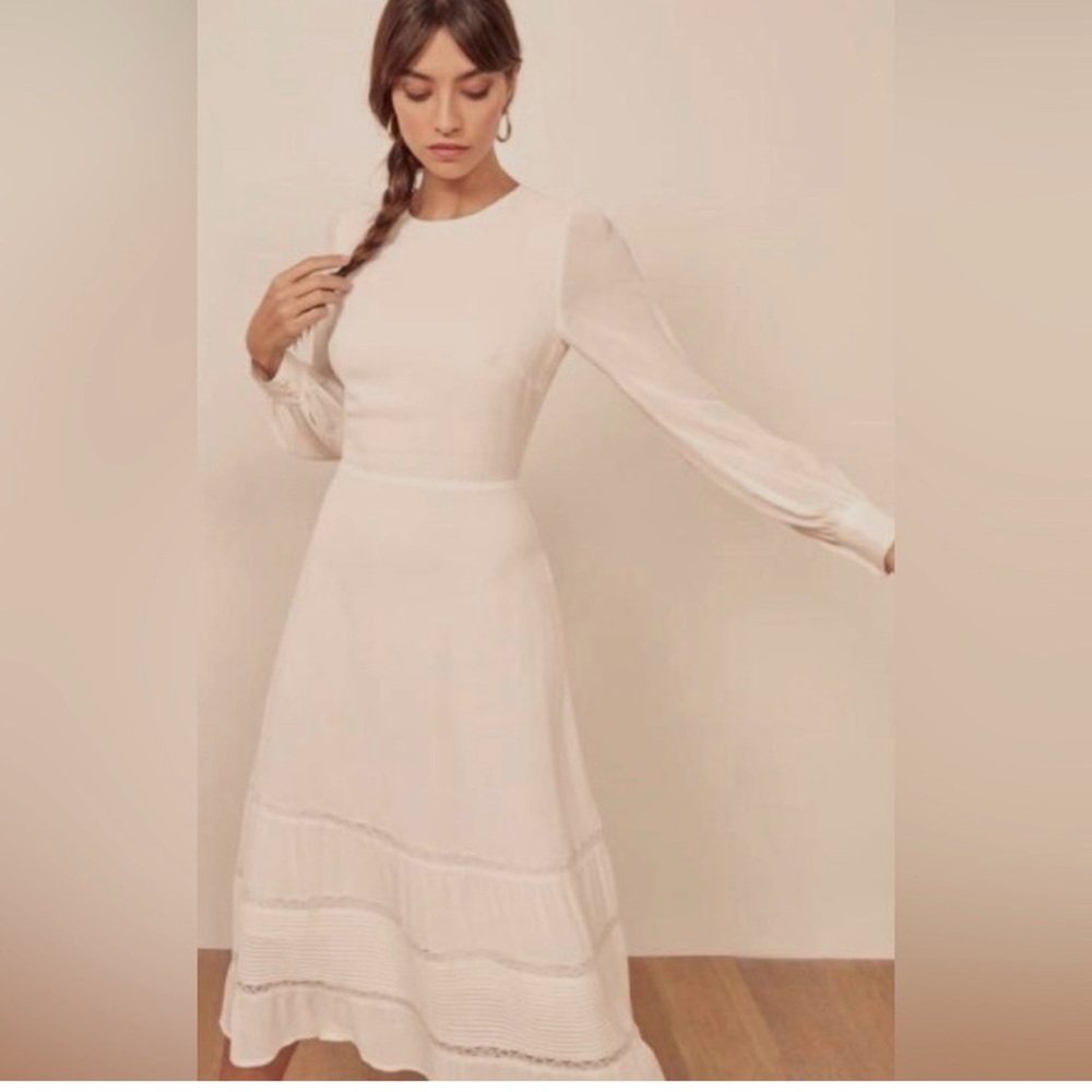 Elegant Cream Long Sleeve Dress